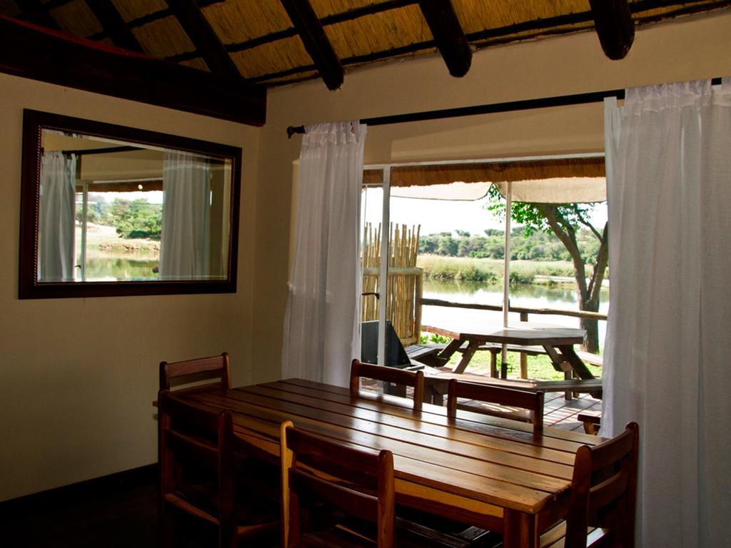 Gondwana Hakusembe River Lodge Рунду Екстер'єр фото