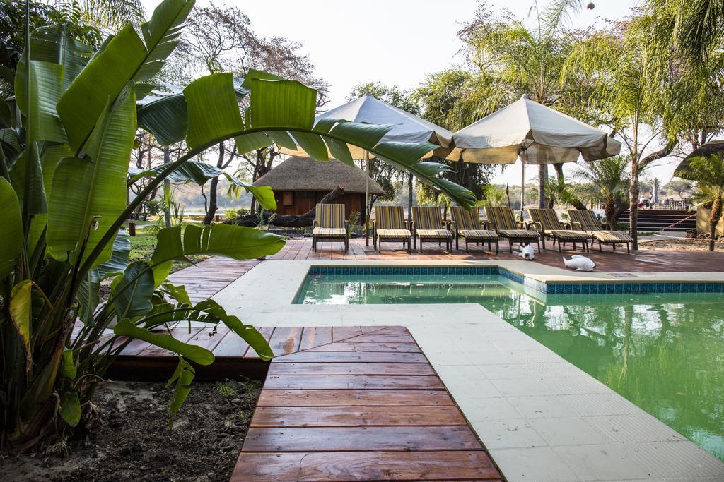 Gondwana Hakusembe River Lodge Рунду Екстер'єр фото