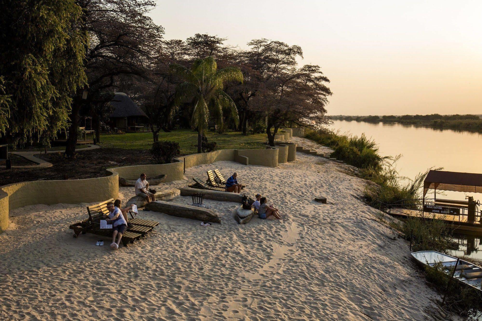 Gondwana Hakusembe River Lodge Рунду Екстер'єр фото